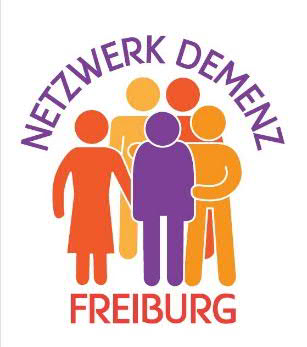 Gelbe, orangene Personen in Form eines Piktogramms sind um eine violette Figur gruppiert. In einem Halbkreis darüber steht in violett Netzwerk Demenz. Unter der Gruppe steht in orange Freiburg.