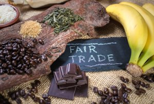Fairtrade-Lebensmittel - Bananen, Kaffee, Schokolade