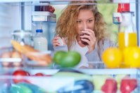 Artikel mit Infos zum Mindesthaltbarkeits- und Verbrauchsdatum und wie Sie mit Ihren Sinnen Lebensmittel testen können